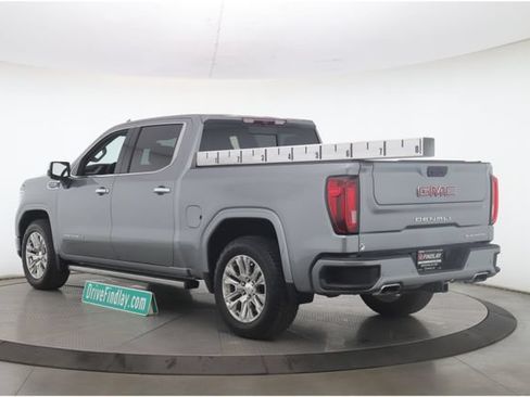 Used 2024 GMC Sierra 1500 Denali AWD/4WD image 8
