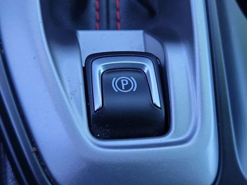 Used 2024 Chevrolet Trax RS FWD image 17