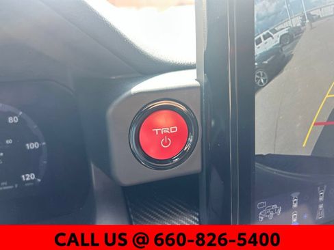 Certified 2025 Toyota Tacoma TRD Pro AWD/4WD image 19