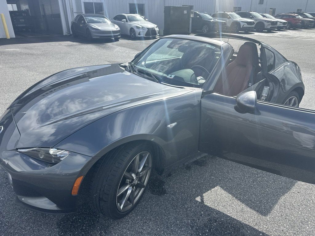 Used 2023 MAZDA MX-5 Miata Grand Touring RWD image 7