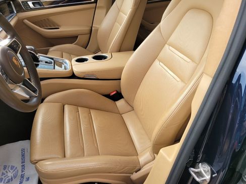 Used 2017 Porsche Panamera Turbo image 23