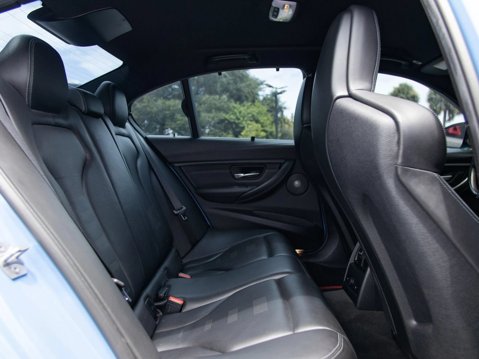 Used 2016 BMW M3 RWD image 33