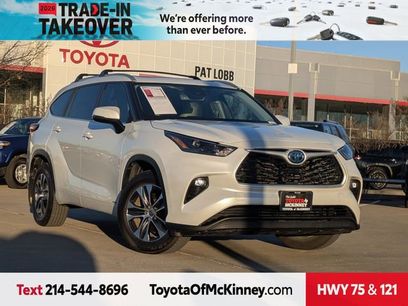 Used 2023 Toyota Highlander XLE