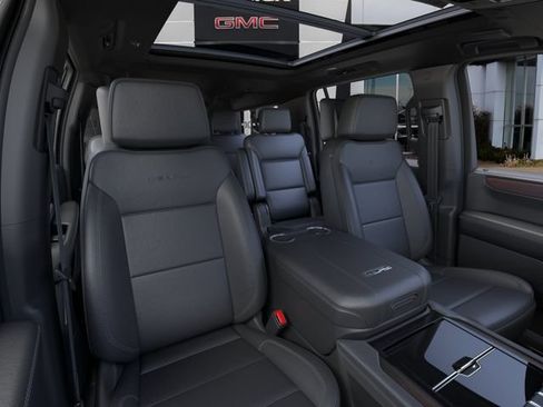 New 2026 GMC Yukon XL Denali w/ Denali Reserve Package AWD/4WD image 16