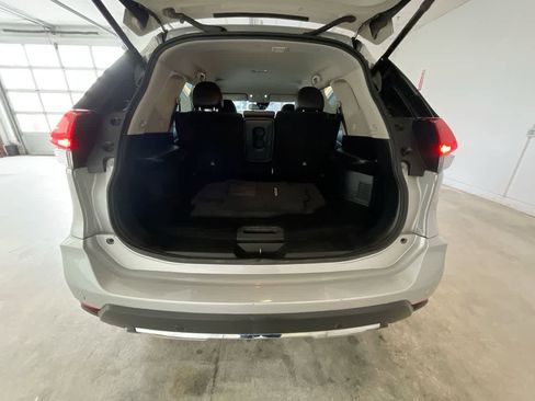 Used 2019 Nissan Rogue SL image 23