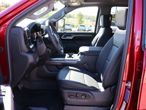 New 2026 Chevrolet Silverado 2500 LTZ w/ LTZ Premium Package image 14