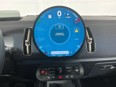 Certified 2025 MINI Cooper Countryman S image 10