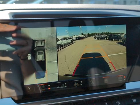 New 2026 Chevrolet Silverado 1500 LTZ w/ LTZ Premium Package image 16