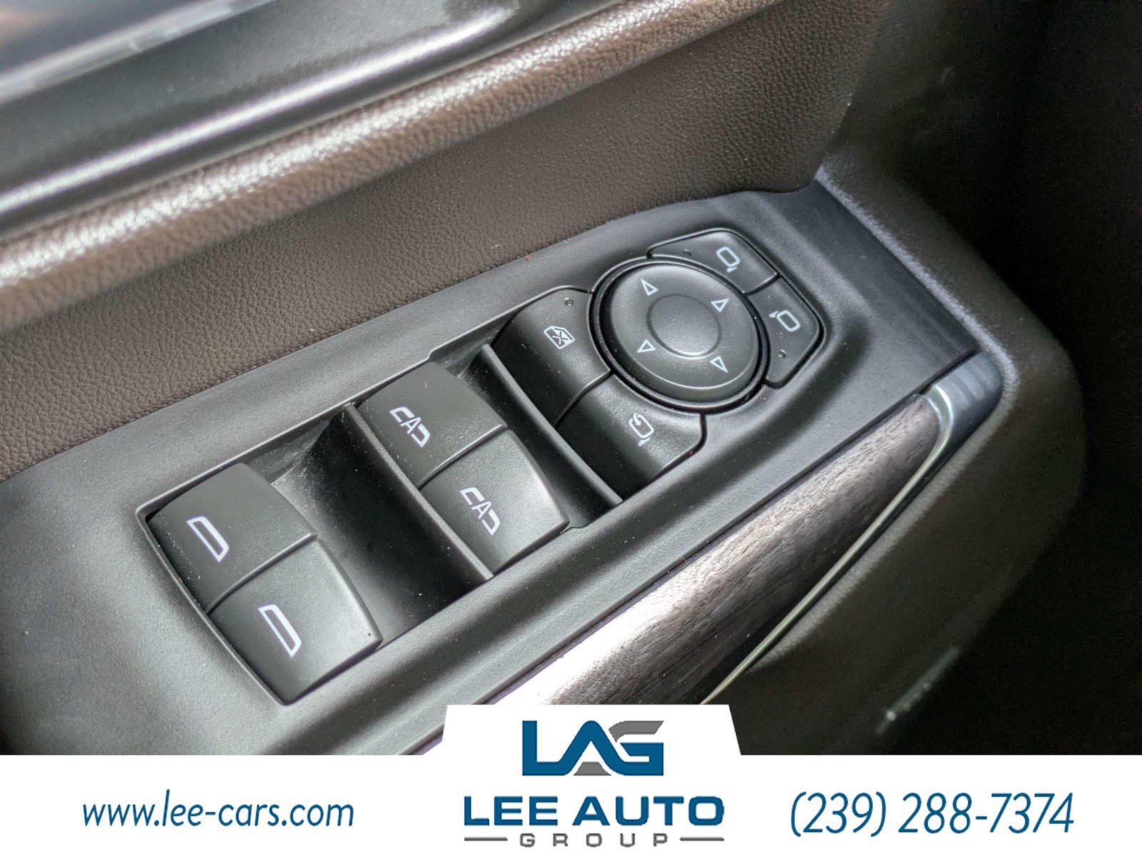 Used 2022 Chevrolet Silverado 1500 LTZ w/ LTZ Premium Package AWD/4WD image 19