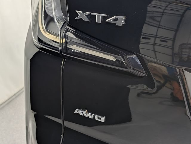 Certified 2022 Cadillac XT4 Sport w/ Enhanced Visibility Package AWD/4WD image 5