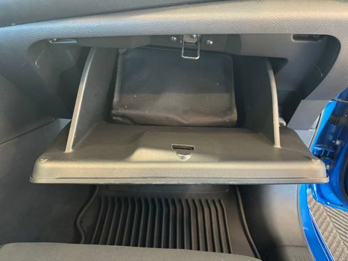 Used 2022 Nissan Versa S FWD image 30