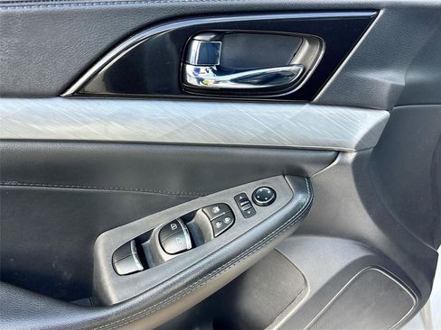 Used 2018 Nissan Maxima 3.5 S image 19