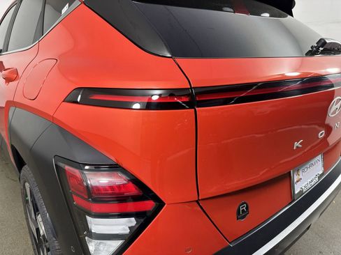 Used 2024 Hyundai Kona Limited image 30