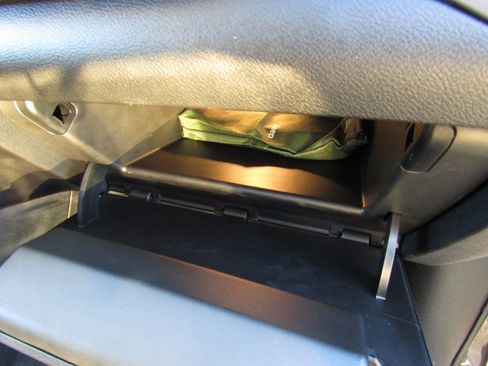 Used 2022 Jeep Cherokee Latitude Lux image 24