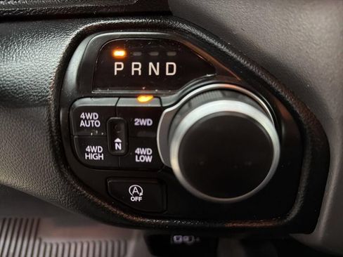 Used 2021 RAM 1500 Big Horn AWD/4WD image 42