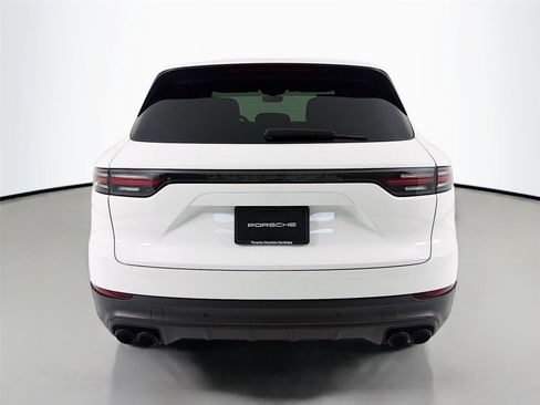 Certified 2023 Porsche Cayenne image 22
