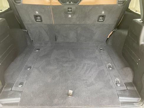 Used 2021 Jeep Wrangler Unlimited Sahara w/ Dual Top Group AWD/4WD image 8
