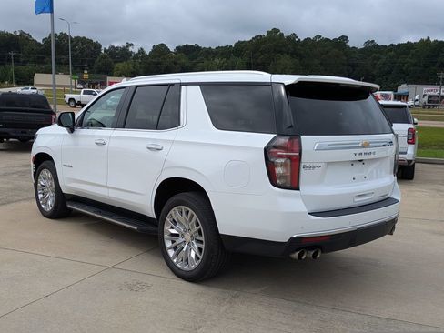 Used 2024 Chevrolet Tahoe Premier RWD image 6