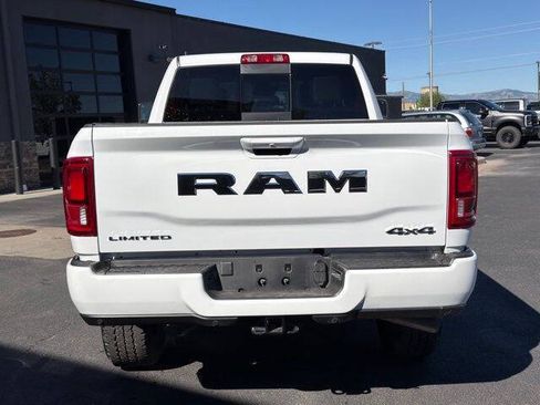 Used 2025 RAM 2500 Limited AWD/4WD image 4