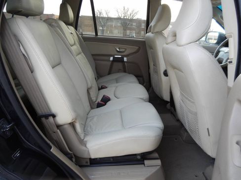 Used 2008 Volvo XC90 3.2 image 32