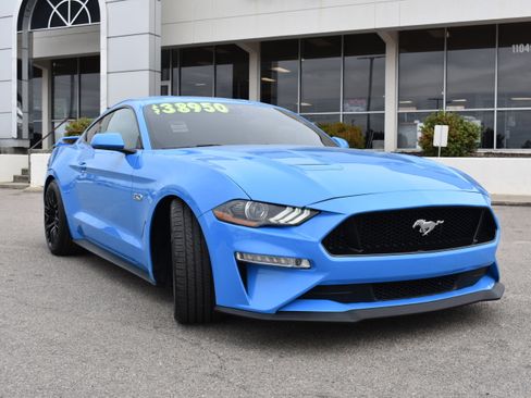 Used 2022 Ford Mustang GT Premium w/ GT Performance Package image 3