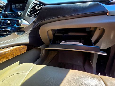 Used 2017 Chevrolet Tahoe LT w/ LT Signature Package AWD/4WD image 63