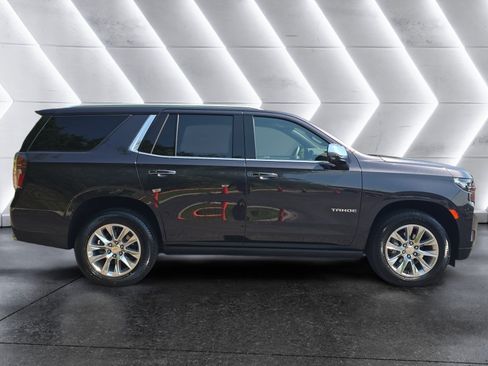 Used 2024 Chevrolet Tahoe Premier AWD/4WD image 6