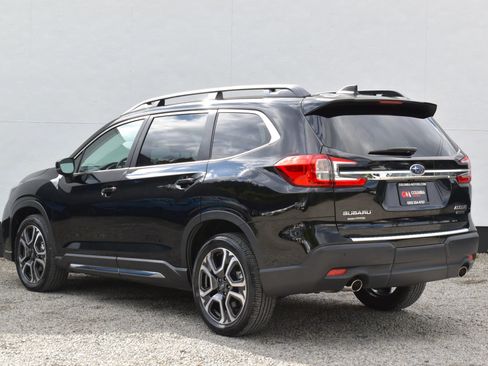 Used 2024 Subaru Ascent Limited AWD/4WD image 42