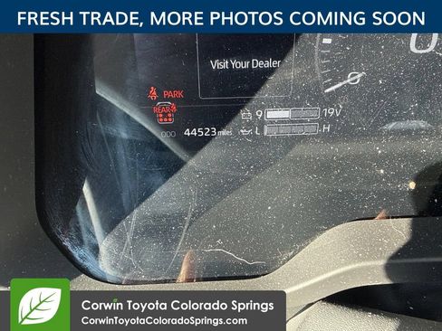 Used 2023 Toyota Sequoia Platinum AWD/4WD image 16