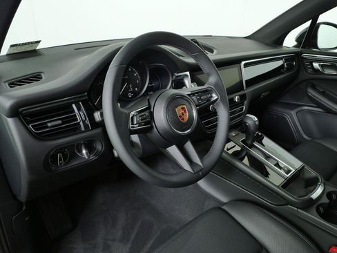 New 2026 Porsche Macan Turbo AWD/4WD image 4