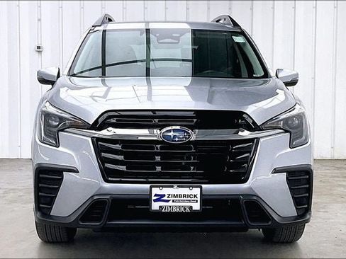 Used 2023 Subaru Ascent Premium w/ Convenience Package AWD/4WD image 3