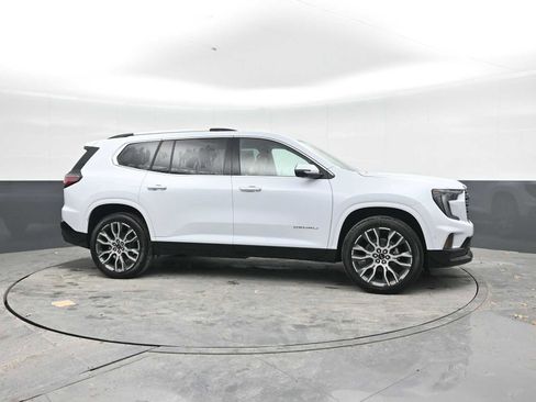 New 2026 GMC Acadia Denali Ultimate AWD/4WD image 6