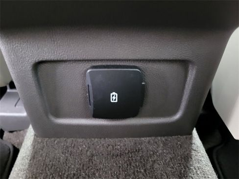 Certified 2023 Lincoln Corsair FWD image 13