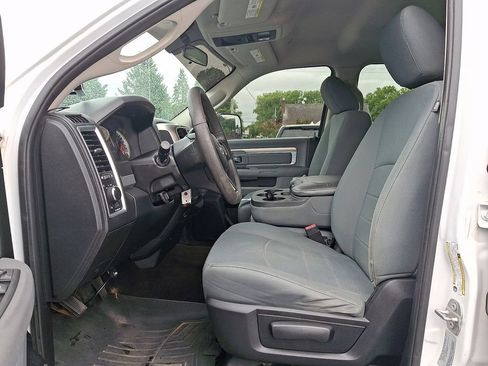 Used 2017 RAM 2500 SLT AWD/4WD image 15