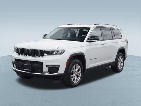 Used 2022 Jeep Grand Cherokee L Limited AWD/4WD image 3