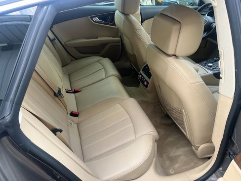 Used 2014 Audi A7 TDI Prestige w/ Prestige Package image 18