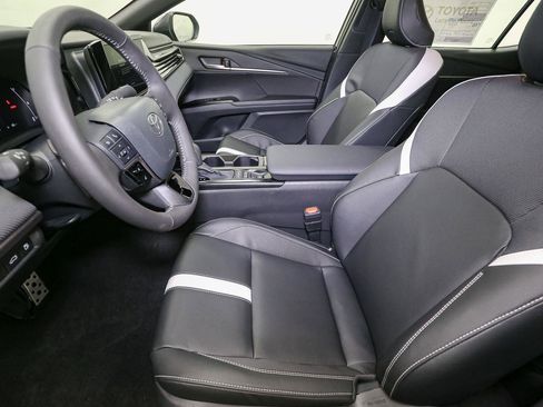 New 2026 Toyota Camry SE AWD/4WD image 23