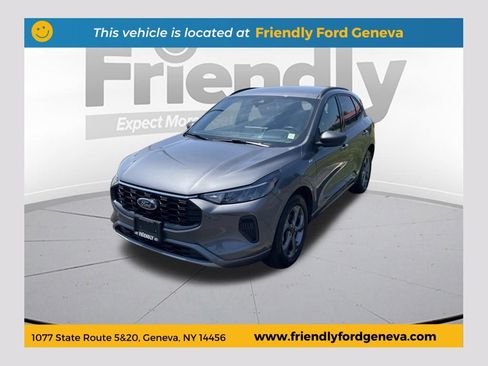 Used 2023 Ford Escape ST-Line w/ Tech Pack #1 AWD/4WD image 1