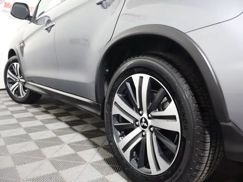 Used 2025 Mitsubishi Outlander Sport ES AWD/4WD image 12