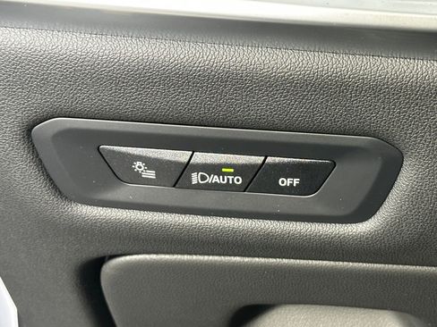 New 2026 BMW X5 sDrive40i w/ Premium Package image 17