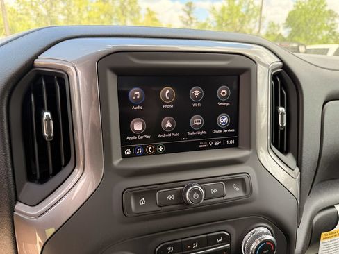 New 2026 GMC Sierra 2500 Pro w/ 1SA Pro Safety Plus Package AWD/4WD image 17