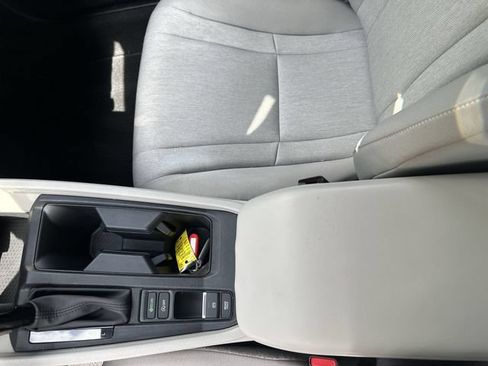 Used 2025 Honda Accord LX image 19