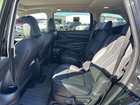 Used 2025 Subaru Ascent Bronze Edition image 20