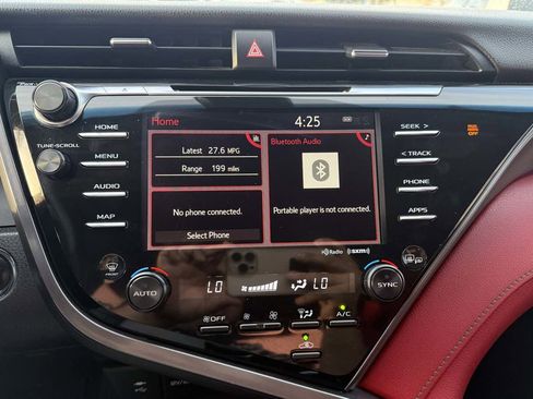 Used 2019 Toyota Camry XSE image 22