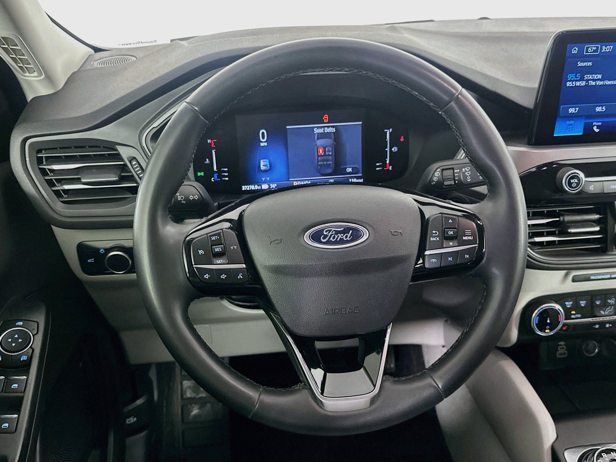 Used 2024 Ford Escape Active w/ Cold Weather Package FWD image 18