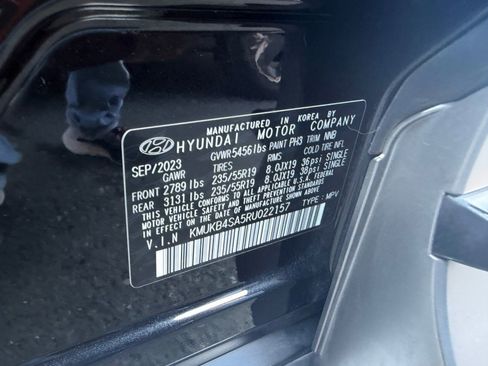 Used 2024 Genesis GV60 RWD image 65