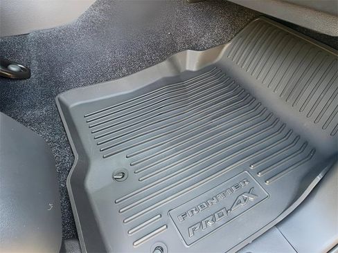 New 2026 Nissan Frontier PRO-4X w/ Pro-4x Convenience Package image 13