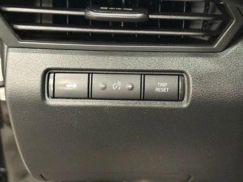 Used 2021 Nissan Altima 2.5 SR w/ SR Premium Package FWD image 15