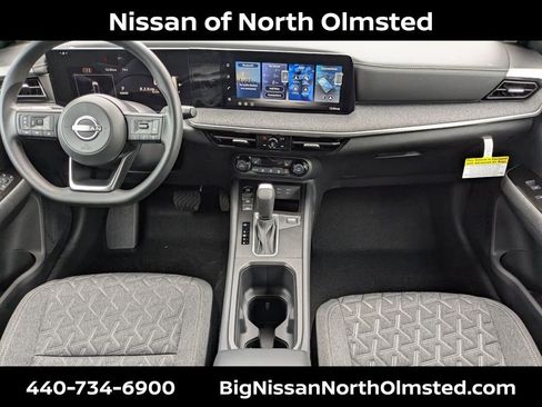 New 2026 Nissan Kicks SV w/ SV Premium Package AWD/4WD image 17