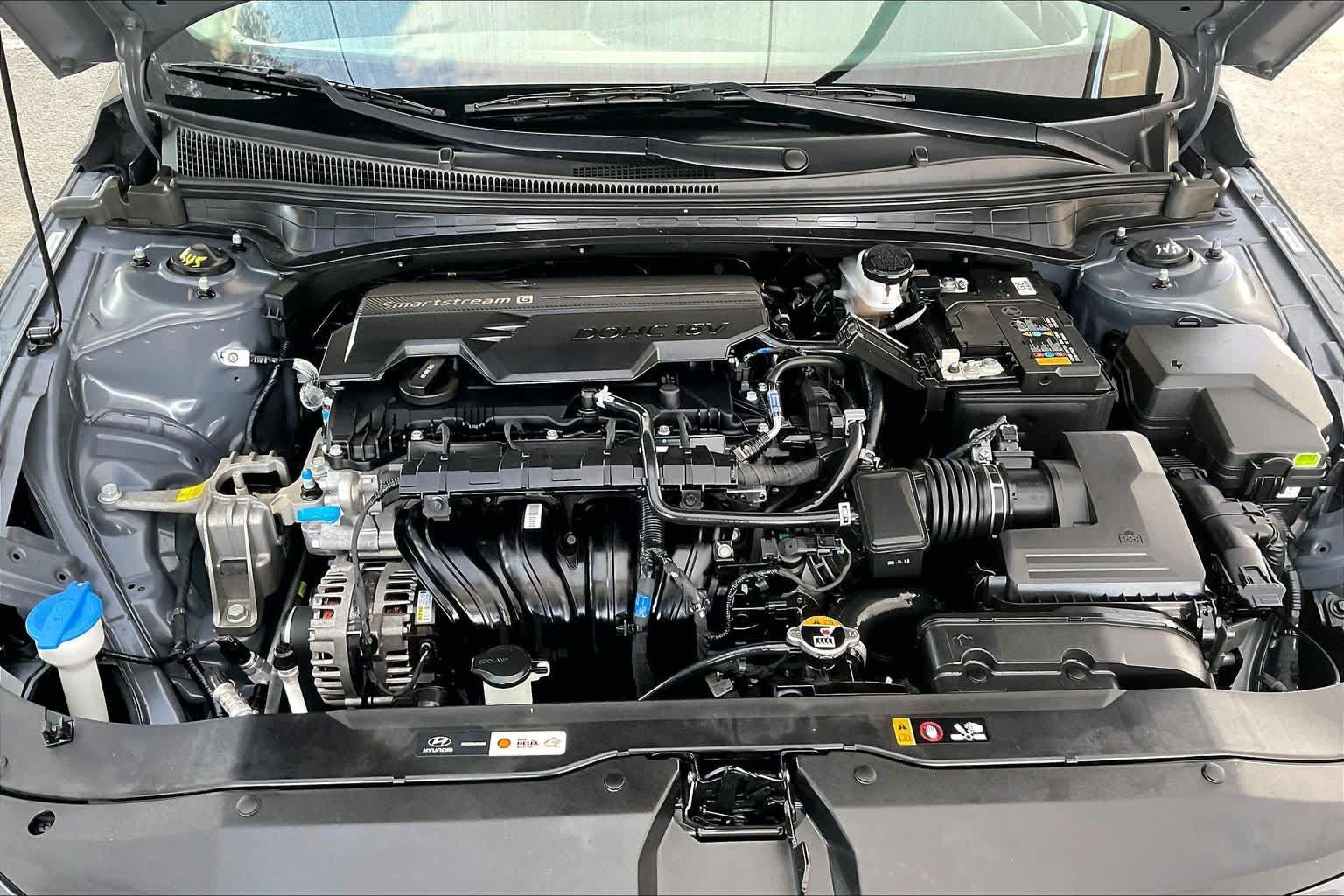Certified 2025 Hyundai Elantra SEL FWD image 32